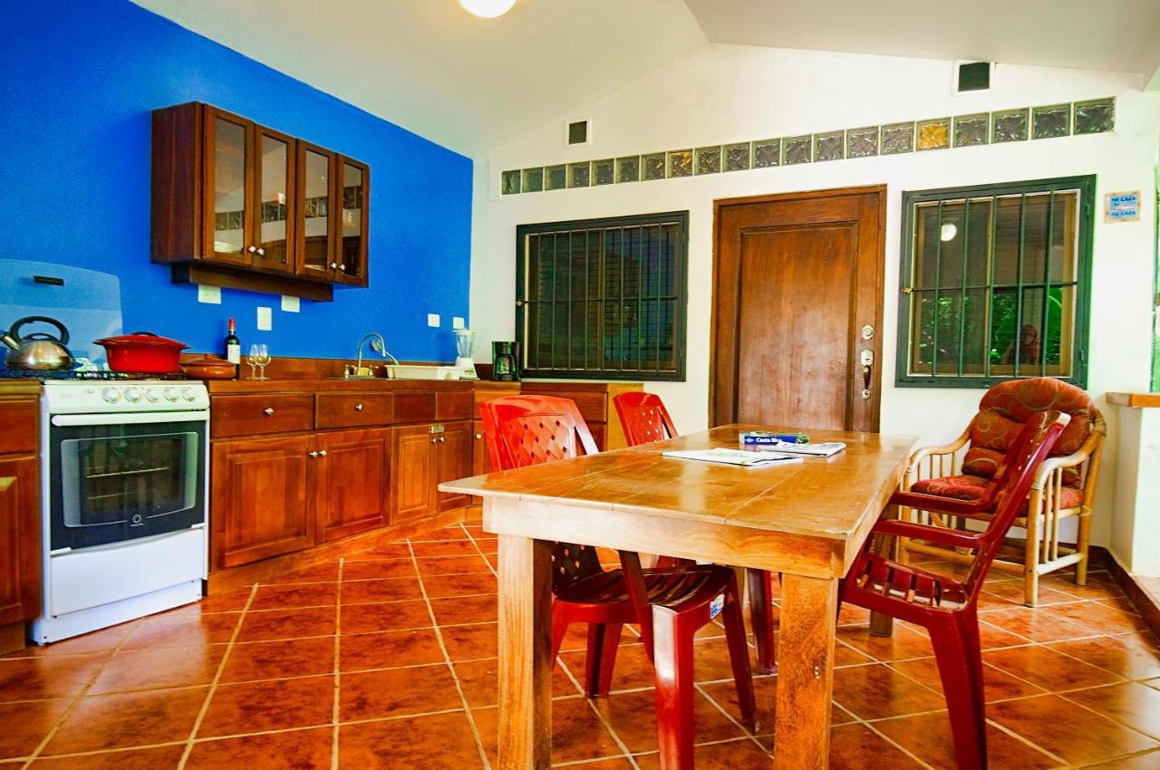 Casa Smilin' Dog Apartamento Tamarindo Exterior foto